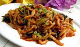 鱼香肉丝的做法视频,家常美味，一学就会的川菜经典